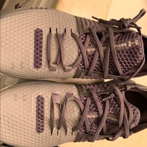 Under armor size 12 mid high shoes new